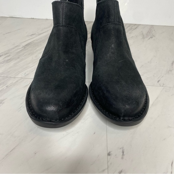 Born Kerri Black Distressed Suede Bootie 8M - Picture 11 of 15